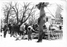Otwarcie kościoła św. Anny miało miejsce 09 grudnia 1989 r. Na tę uroczystość oprócz licznie zgromadzonych mieszkańców Sąsiadowic przyjechali również rodacy z Polski. 